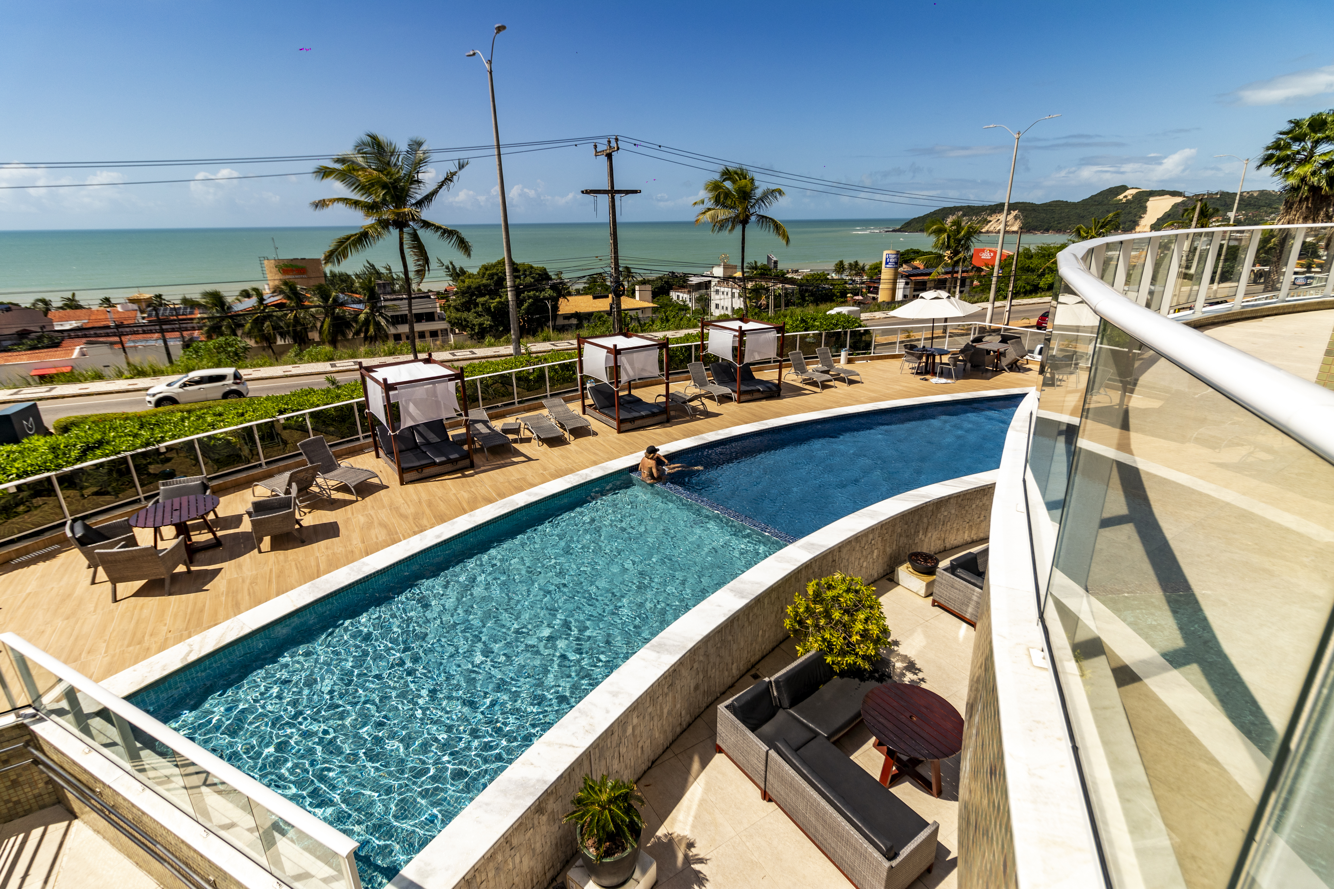 Piscina com vista panorâmica
